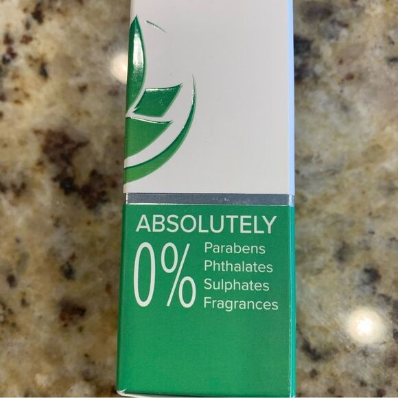 Facial Steamer SPA+ by Microderm GLO and Peptide Serum - Picture 9 of 12